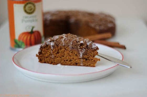 Pumpkin Crumb Coffee Cake | chezcateylou.com